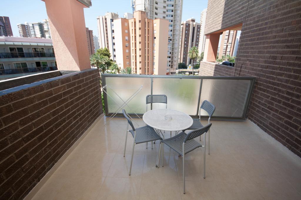 Apartamentos Maysan 베니돔 객실 사진